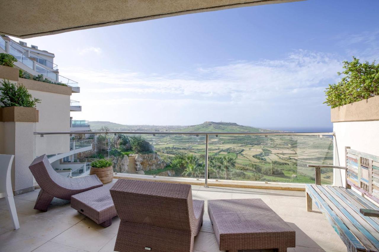 Apartment With Pool-Hosted By Sweetstay Zebbug  Exterior photo
