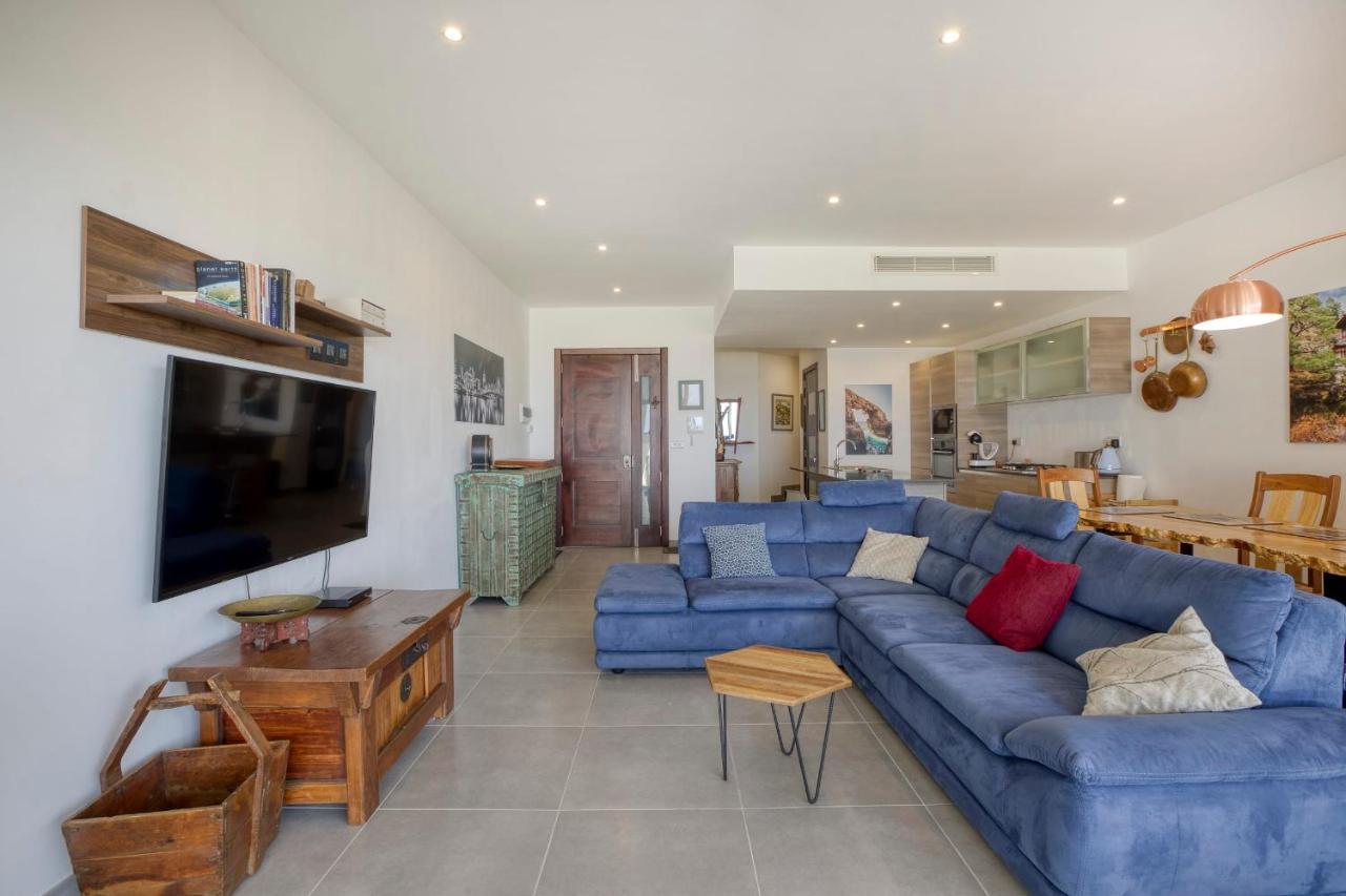 Apartment With Pool-Hosted By Sweetstay Zebbug  Exterior photo